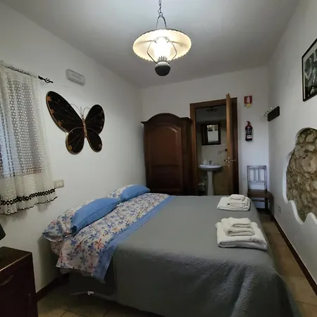 Cella Del Monaco Palinuro