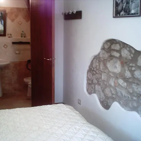 Cella Del Monaco Daire *